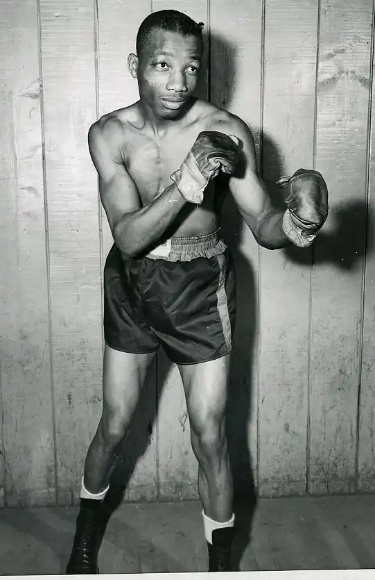 Sandy Saddler.