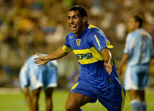 En Inglaterra aseguran que Tévez podría volver a Boca en junio