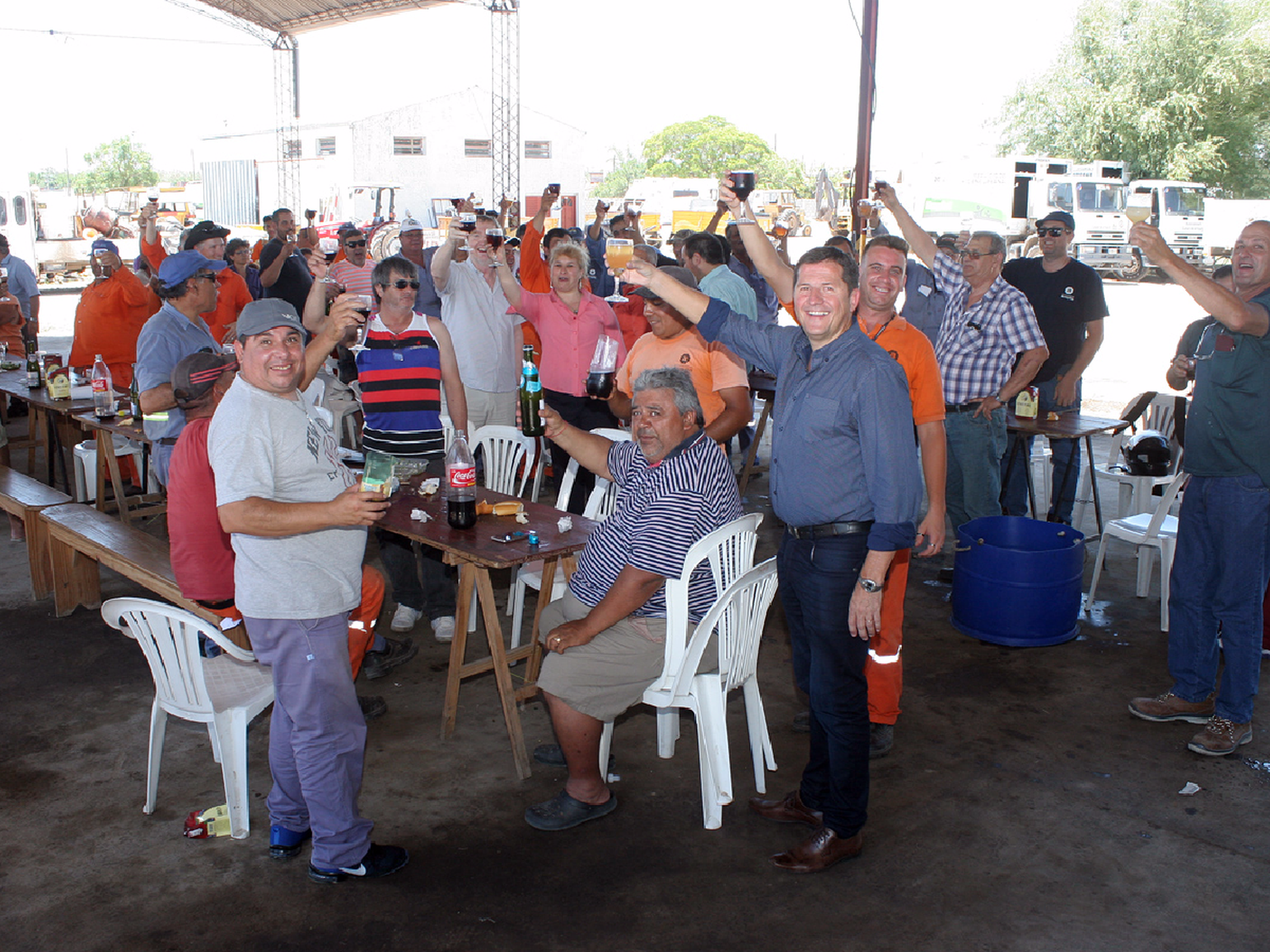 Intendentes brindaron por “un año más de diálogo, paz y progreso”