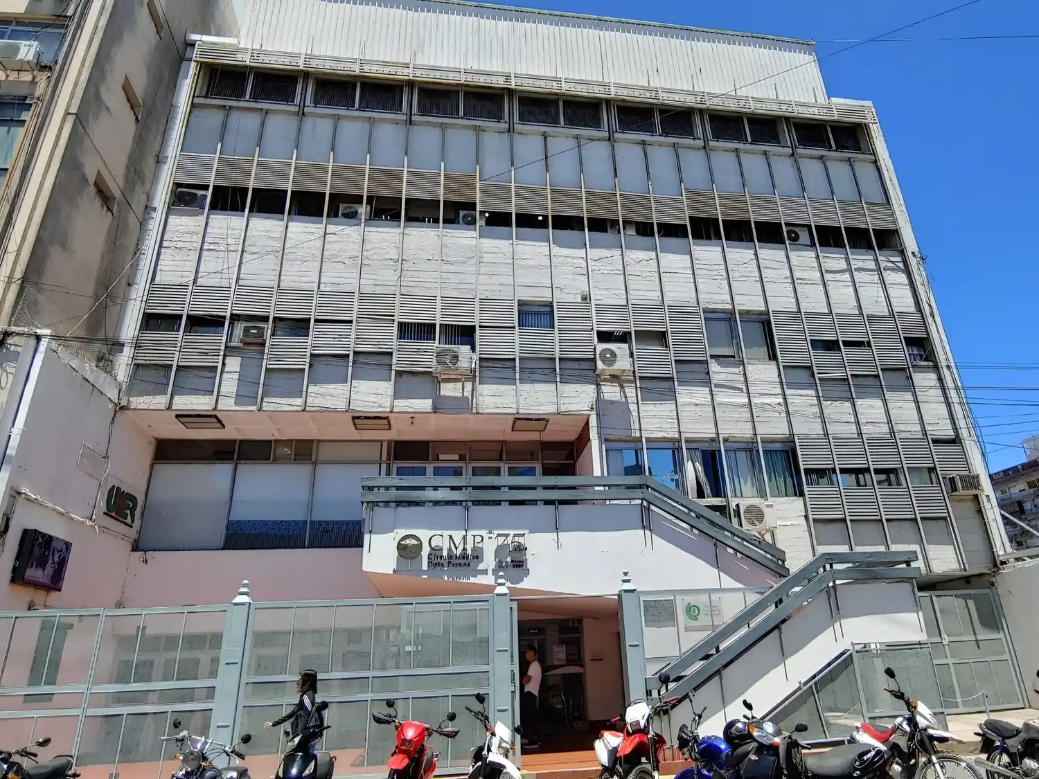 Círculo Médico de Paraná: advirtió por retrasos en los pagos de OSER y reclamó previsibilidad para sostener la atención médica