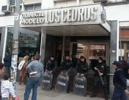 La Matanza: Murió y le dieron el cuerpo a otra familia que estuvo a punto de cremarlo