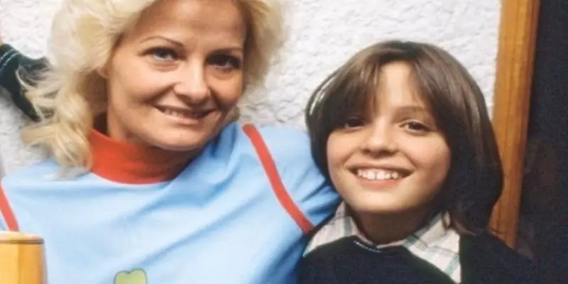 “La madre de Luis Miguel está viva y tiene dos hijos más”