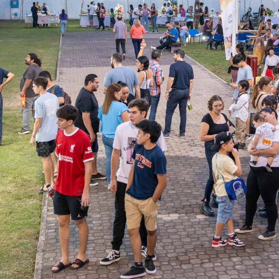 El Mercado comunitario de emprendedores 
realizará edición especial para niños y niñas