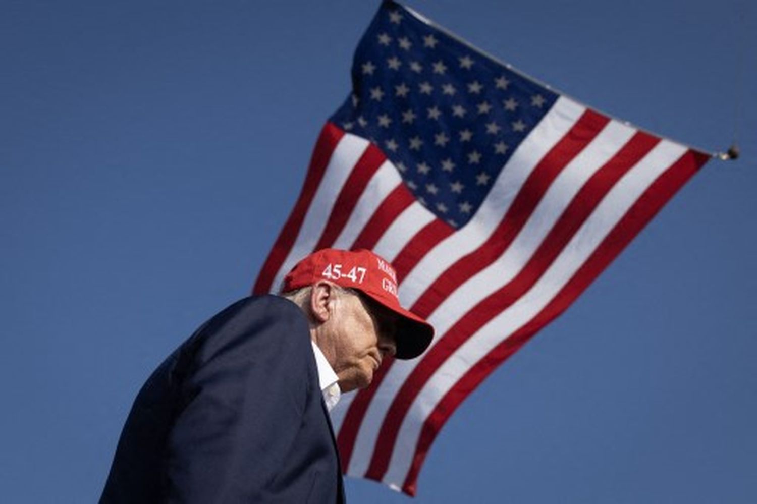 Este es el mensaje que le envió Trump a los «LUNÁTICOS DE IZQUIERDA»