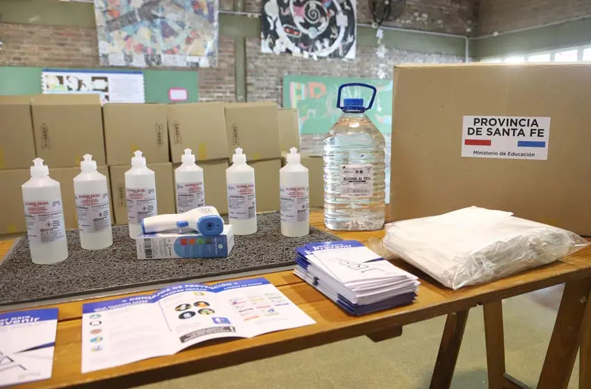 Vuelta a clases: la provincia prepara kits sanitarios para distribuir en todas las escuelas