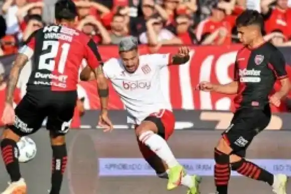Newell’s - Estudiantes LP abren la novena de la LPF