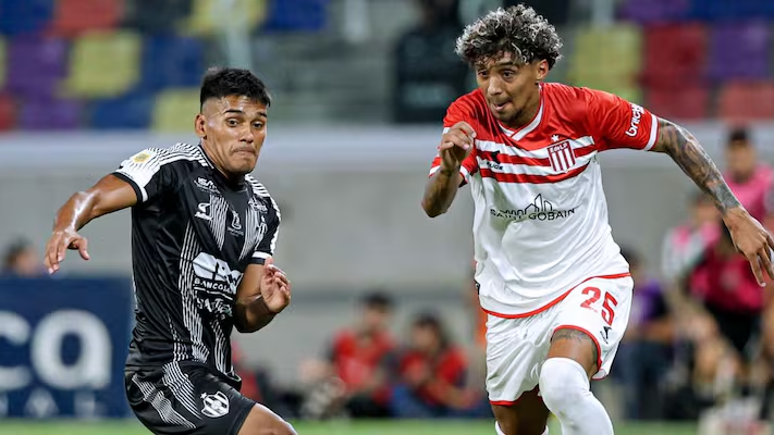 Estudiantes de La Plata venció a Central Córdoba y se metió en las semifinales del torneo clausura