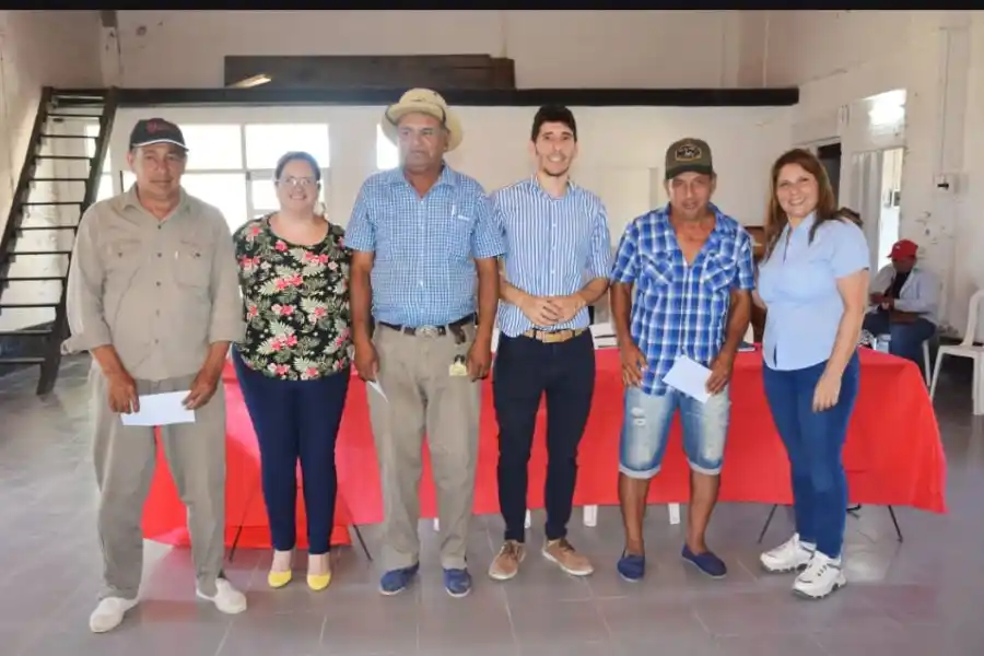 La provincia asistió a más de 800 pequeños productores del norte santafesino afectados por la sequía