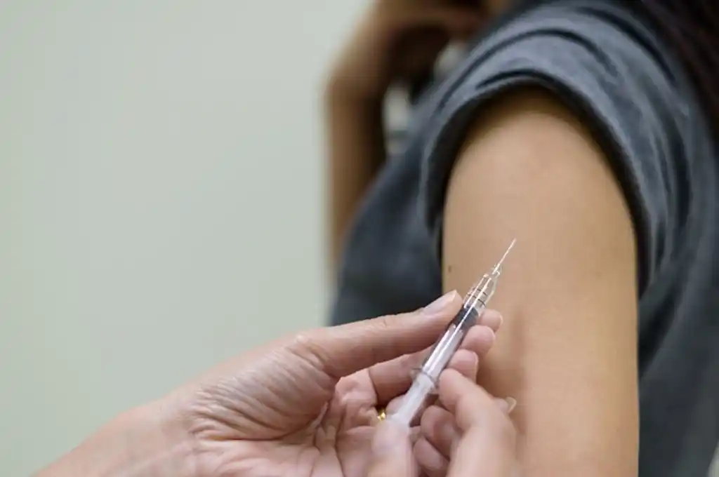 Italia analiza vacunar en discotecas para permitir la reapertura del sector