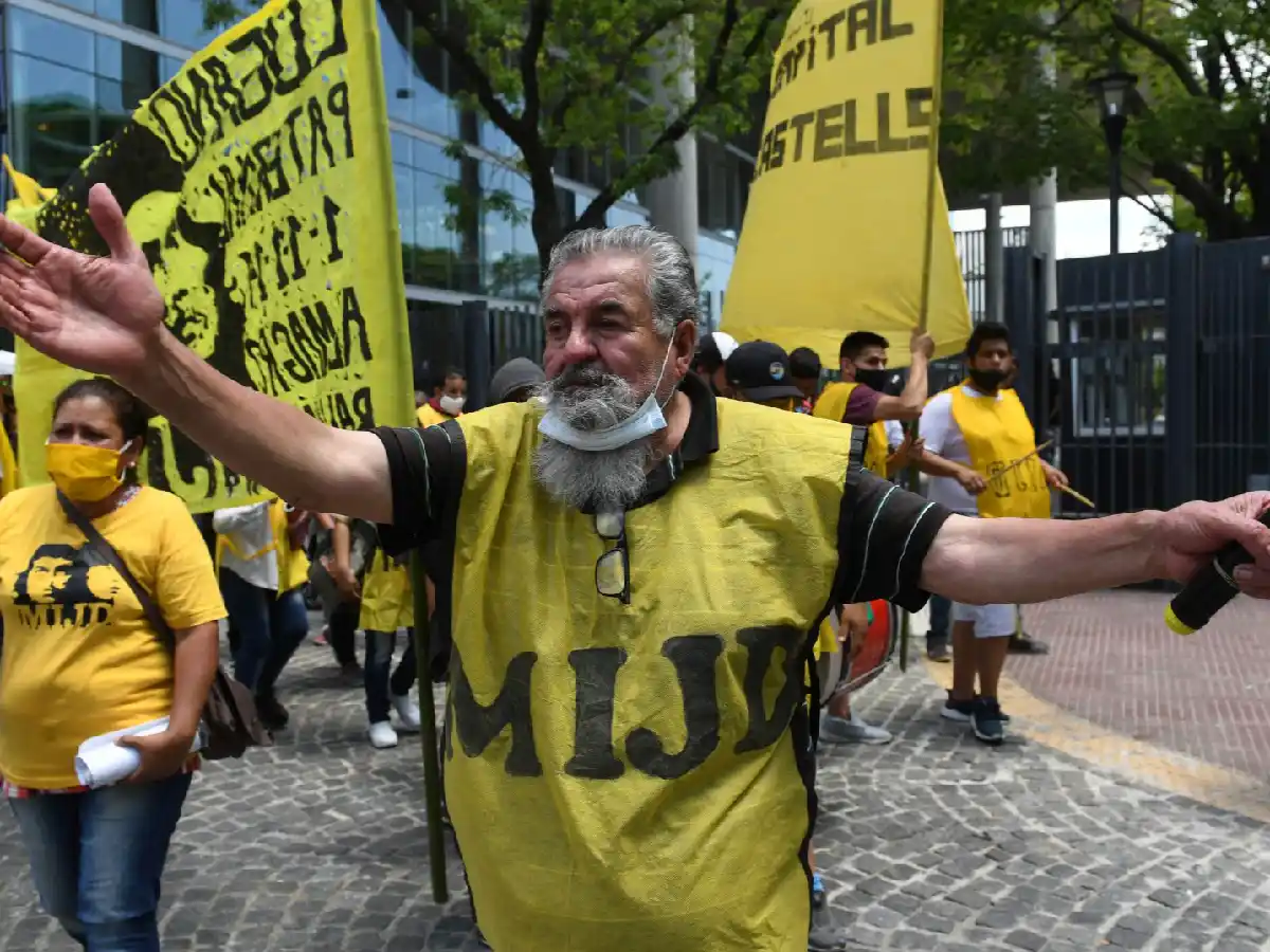 "El Gobierno empuja a que se termine en una situación de saqueos"