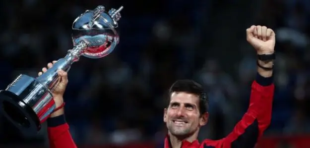 Djokovic consolida su número uno con el título en Tokio