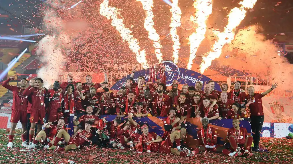 Liverpool llegó a 99 y hubo definiciones