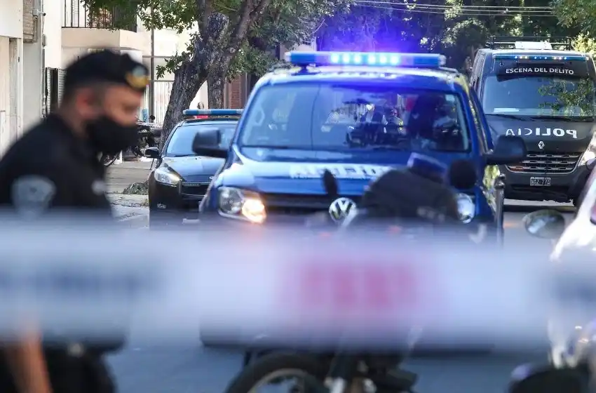 Doble crimen en barrio Ludueña tras una balacera contra una vivienda