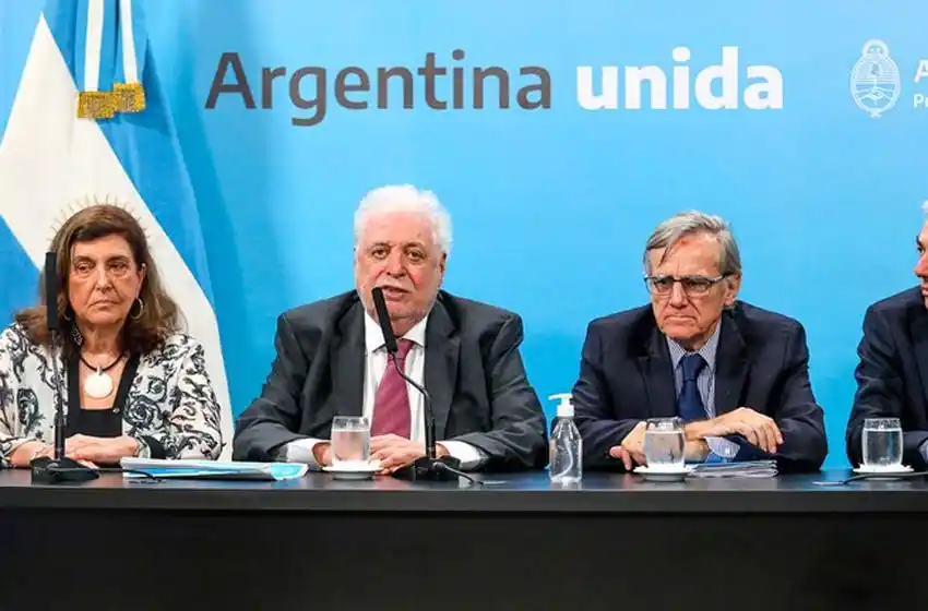 Un infectólogo que trabajó con el Gobierno definió como «un fracaso» al sistema de vacunación en Argentina