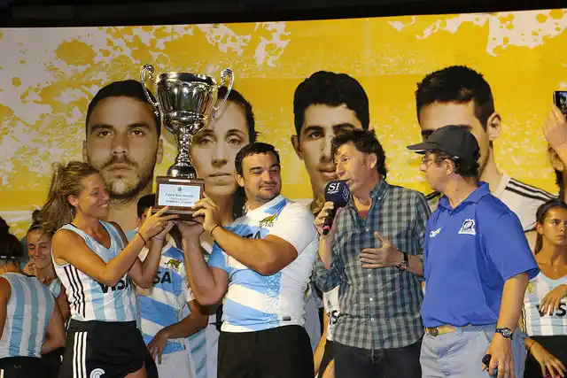 San Isidro: Más de tres mil personas en el partido solidario entre Los Pumas y Las Leonas 