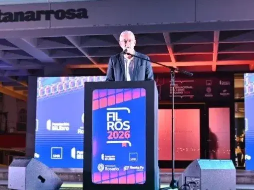 “No habrá nunca una IA que frasee como Saer”: el mensaje de Javkin en la Feria del Libro