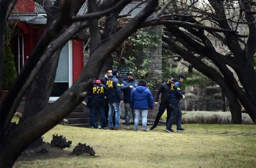 Comenzó el allanamiento en el domicilio de Cristina Kirchner de El Calafate