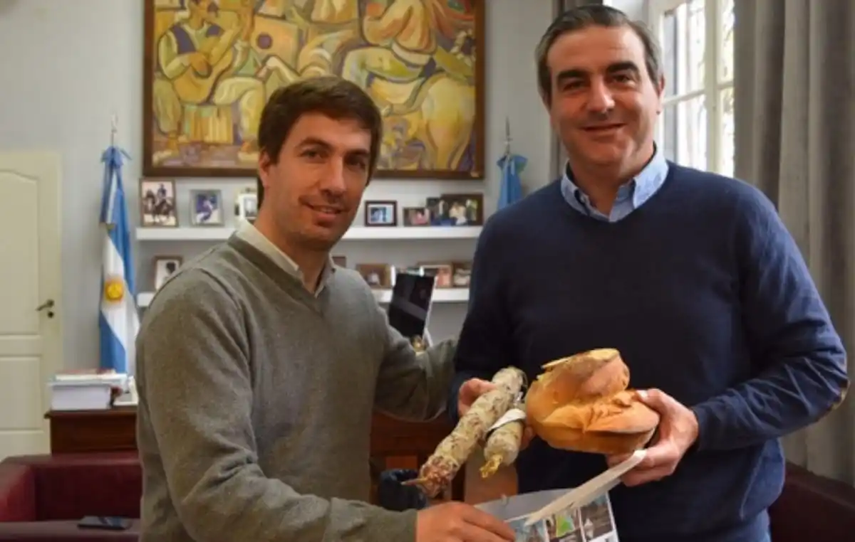 Durañona lanzó sus propios Precios Cuidados: Garantiza leche a $30 y pan a $48 en Areco