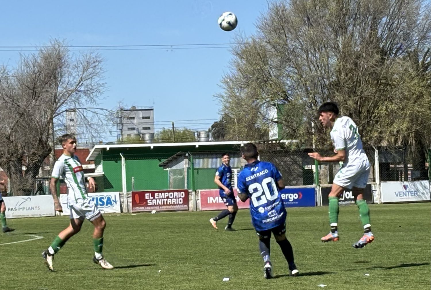 Bacigalupe ganando en el aire