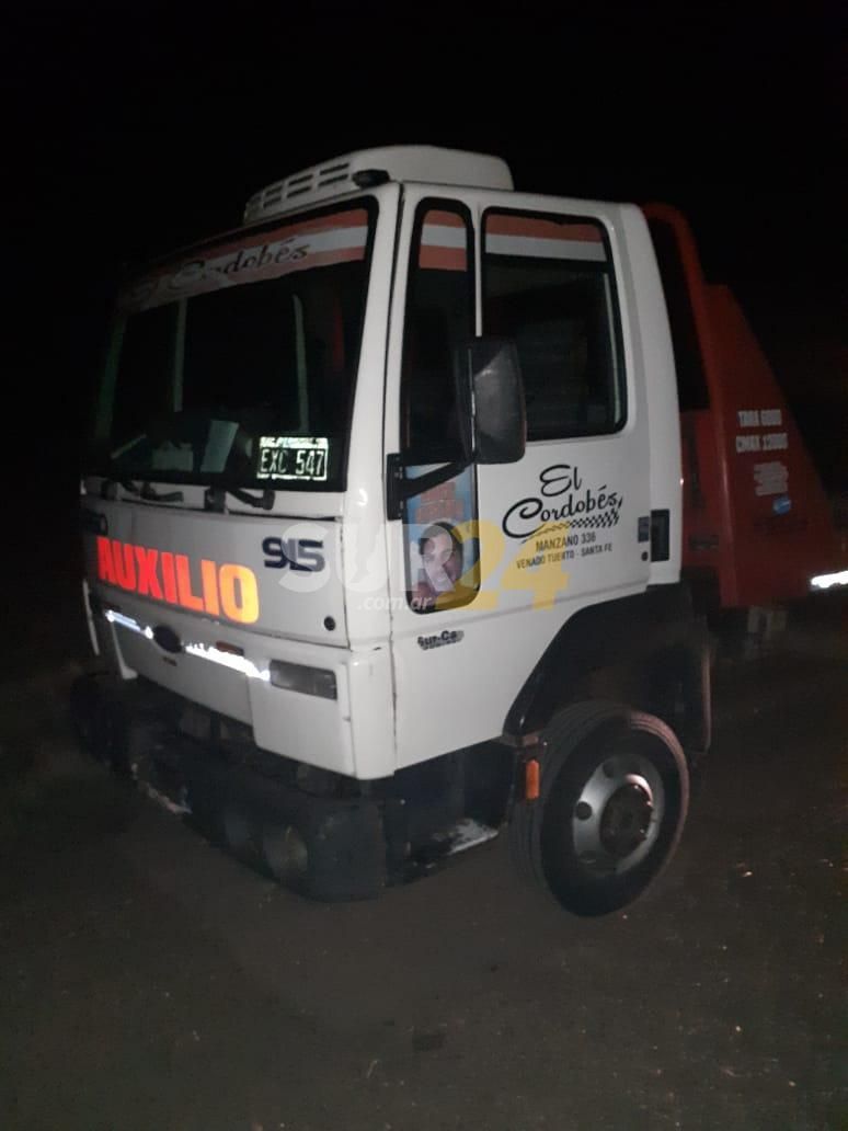 Recuperaron un camión grúa sustraído en inmediaciones de Melincué