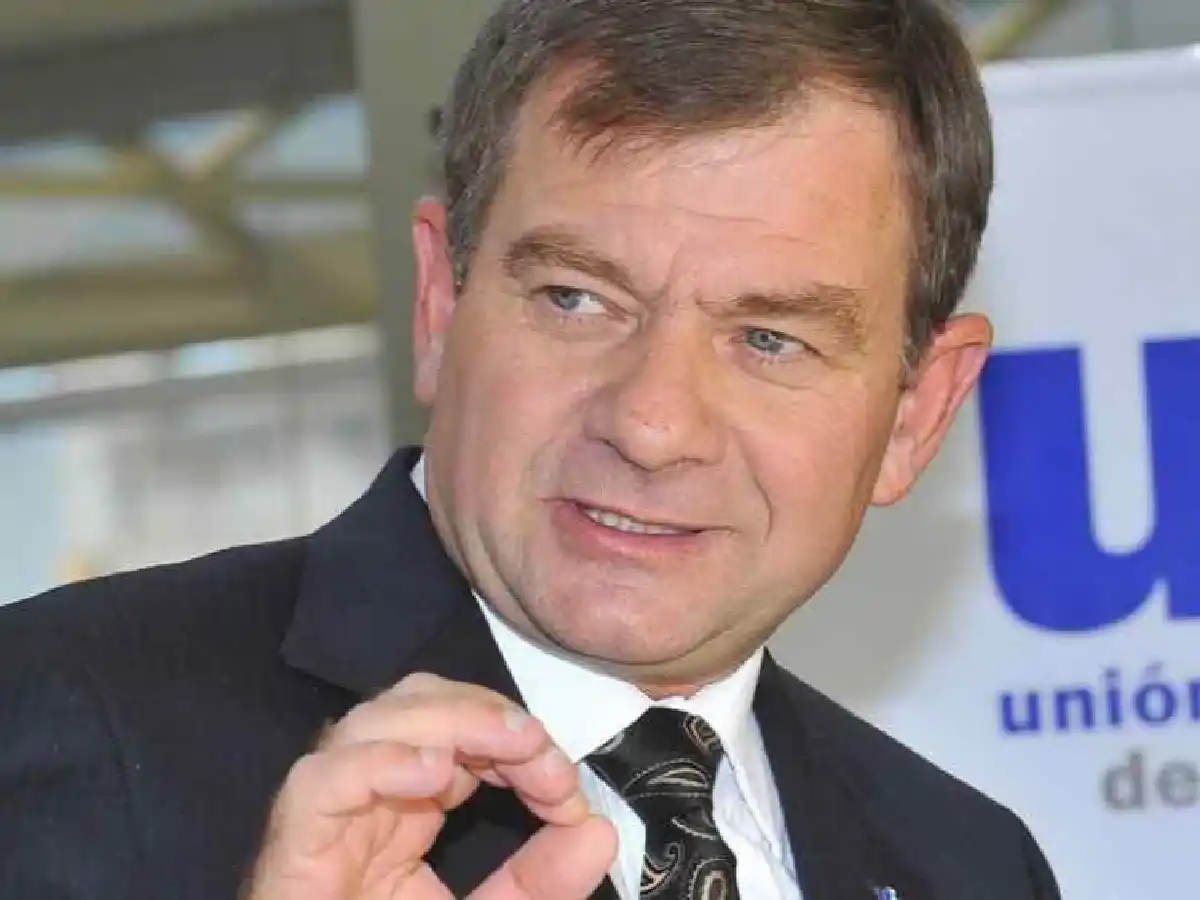 Felippa: “Es impensado que  Argentina importe leche”