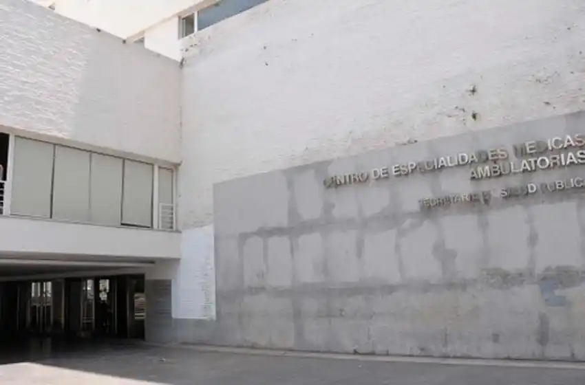 Médicos reemplazantes piden mejoras laborales y advierten que peligra la atención en las guardias