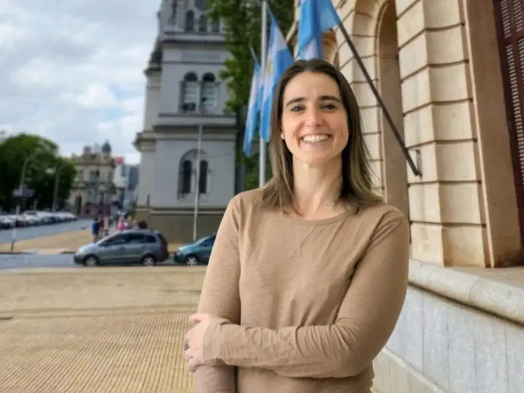 Débora Vulcano Resta asumirá como nueva directora de la Escuela Municipal de Talentos.