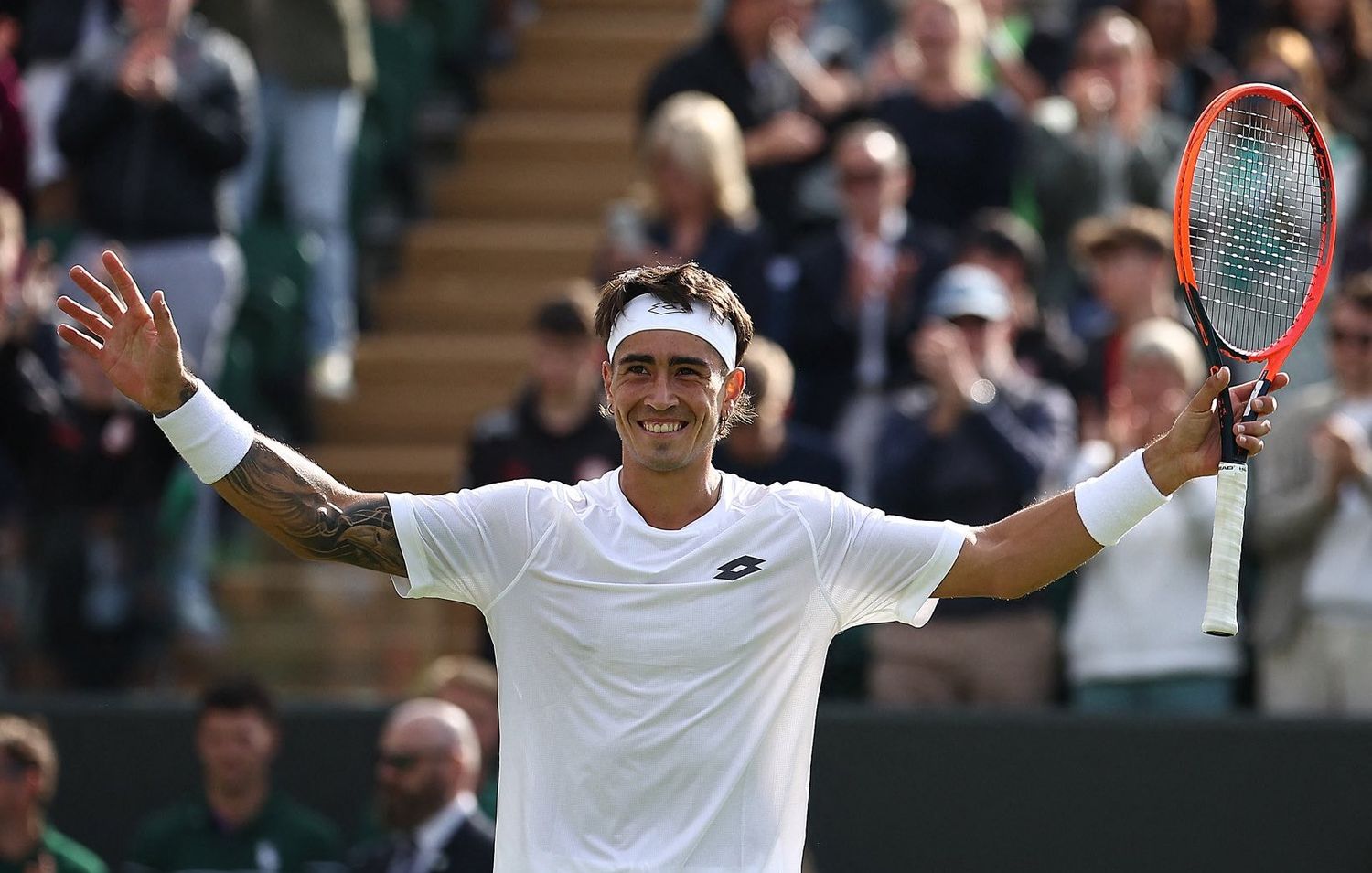 Otra exhibición de Comesaña para meterse en tercera rueda de Wimbledon