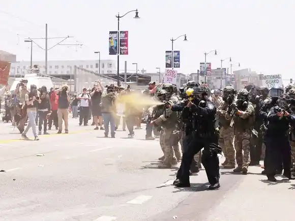 Toque de queda anunció la alcandesa en Los Ángeles