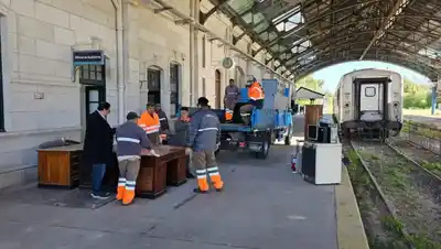 Trabajadores de Trenes Argentinos vaciaron la estación Bahía Blanca Sud.