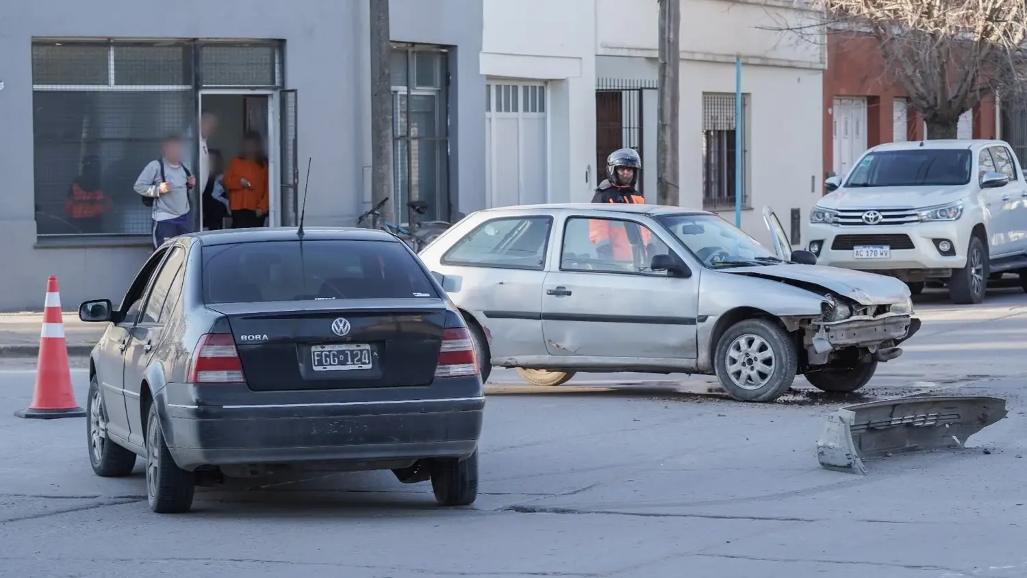 En calles 55 y 72, se produjo alrededor de las 17.15 de hoy, un fuerte choque