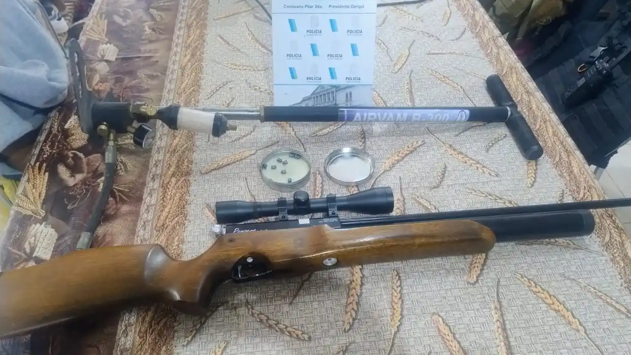 El arma secuestrada será sometida a pericias judiciales.