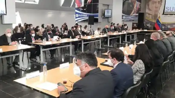 ASÍ SE PREPARA LA BANCA para la tercera reconversión de la era chavista (+Detalles)