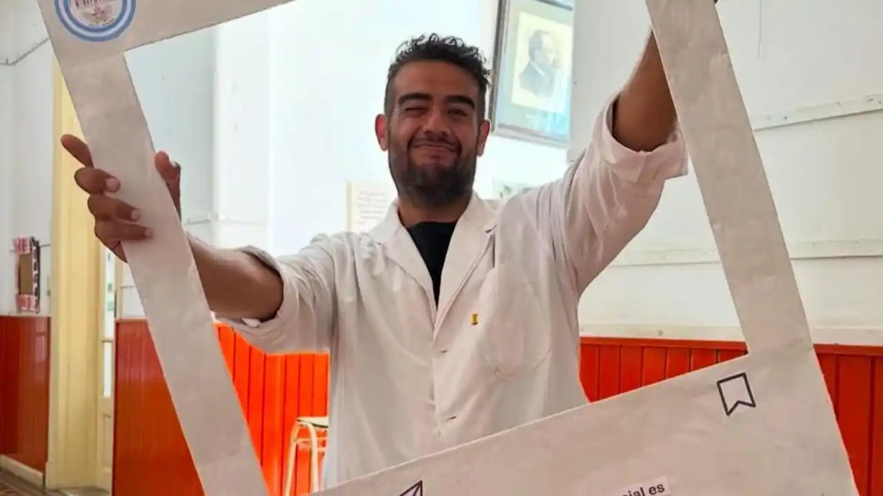 Ale Altamirano recibió una gran sorpresa.