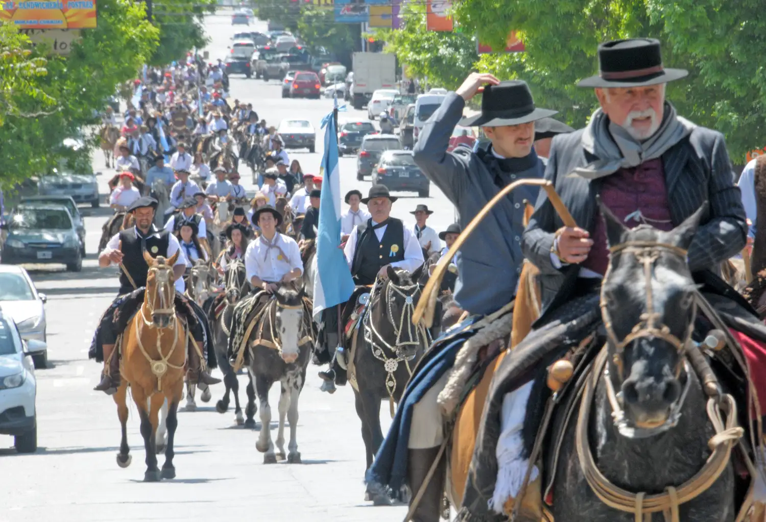 Desfile caballos- tradicion 07-11-21 (10)