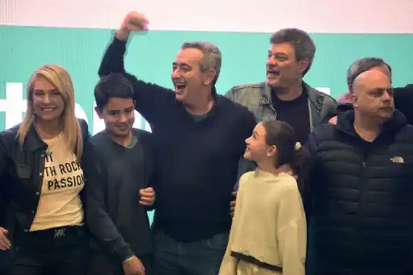 Javkin sacó boleto para seguir gobernando la ciudad de Rosario otros cuatro años