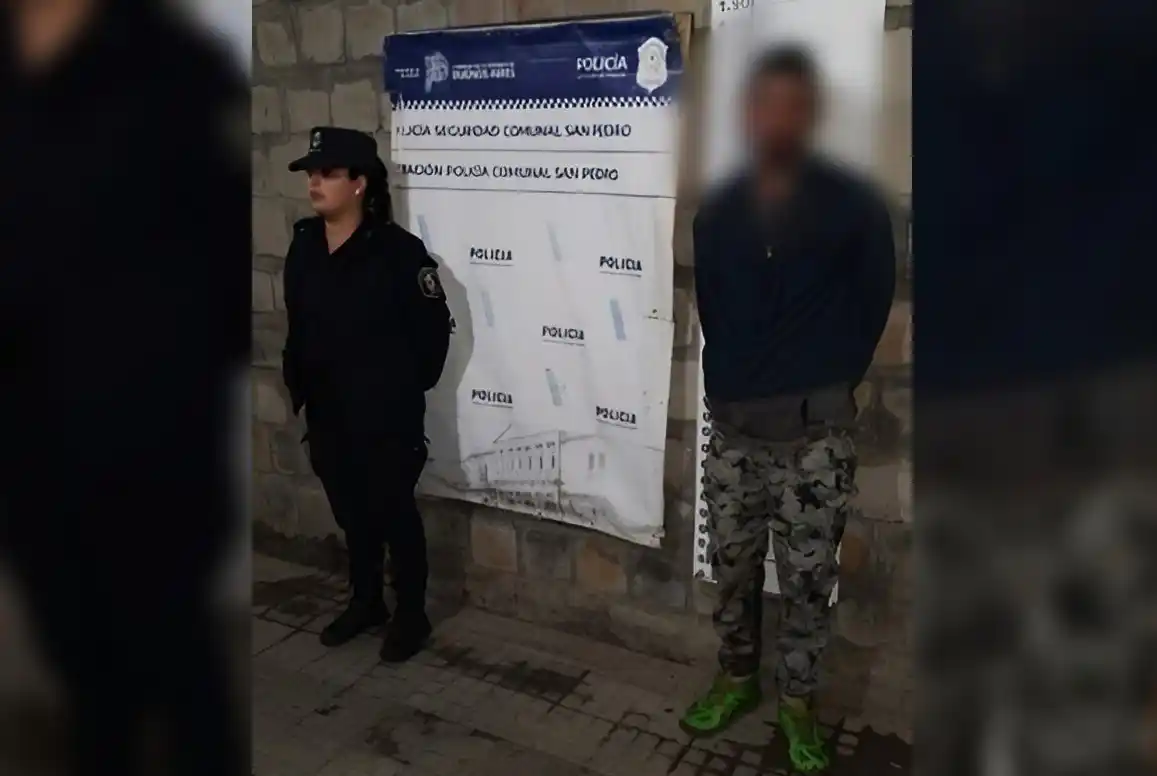 El ladrón fue atrapado por vecinos, que lo retuvieron hasta que llegó la policía.