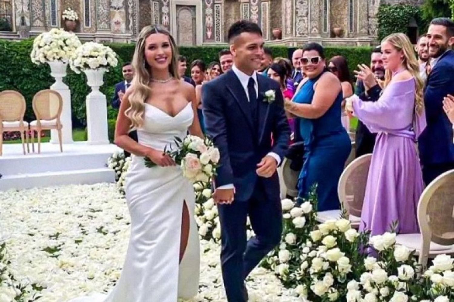 Lautaro Martínez y Agustina Gandolfo celebraron su casamiento en Italia