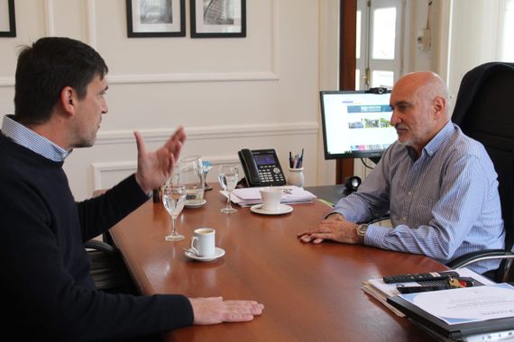 Aba se reunió con Iparraguirre antes de la sesión para debatir el veto a la Ley de Financiamiento