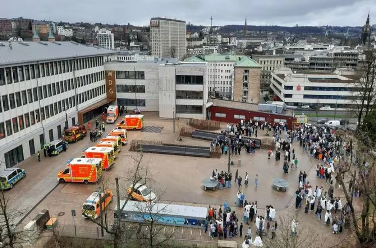 Varios alumnos resultaron heridos en un ataque con cuchillo en una escuela de Alemania