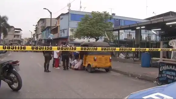 ATAQUES ARMADOS en Guayaquil causan 8 muertos en medio del estado de excepción en 7 provincias