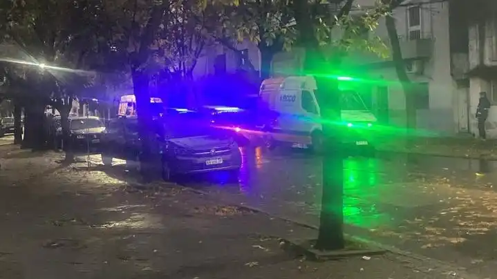 Crimen en zona sur: un hombre asesinó a su hermano de una puñalada y fue detenido