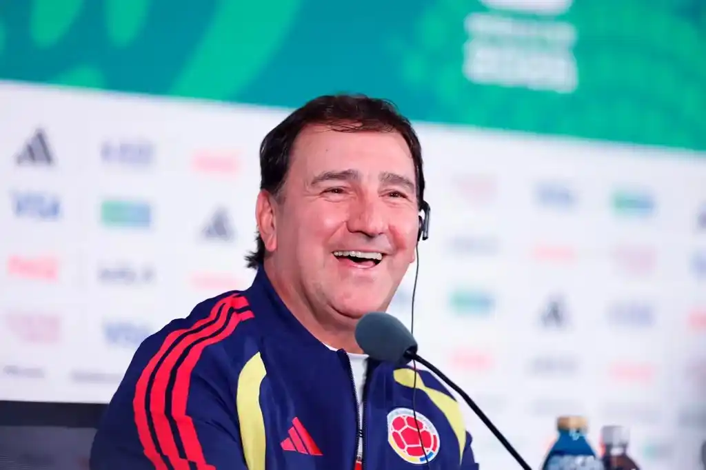 Néstor Lorenzo renovó su contrato y continuará al frente de la Selección Colombia