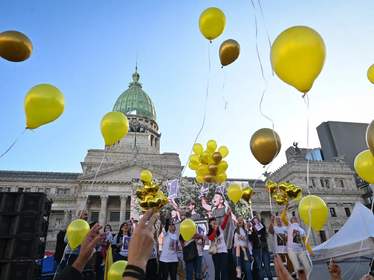 Padres autoconvocados celebran la reglamentación de la Ley Oncopediátrica nacional   