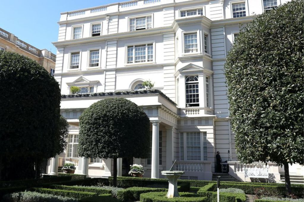 Así luce por dentro “Clarence House”, la lujosa residencia donde vive el rey Carlos III