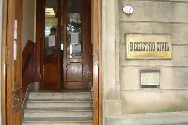 Las oficinas del Registro Civil entregarán DNI durante los comicios