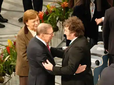 Javier Milei se vuelve a Buenos Aires sin la foto buscada con María Corina Machado