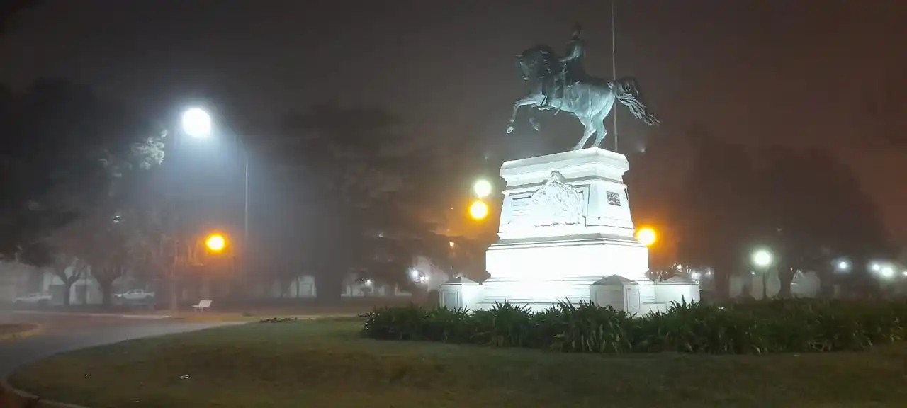 Emitieron alerta violeta por niebla para todos los departamentos de Entre Ríos