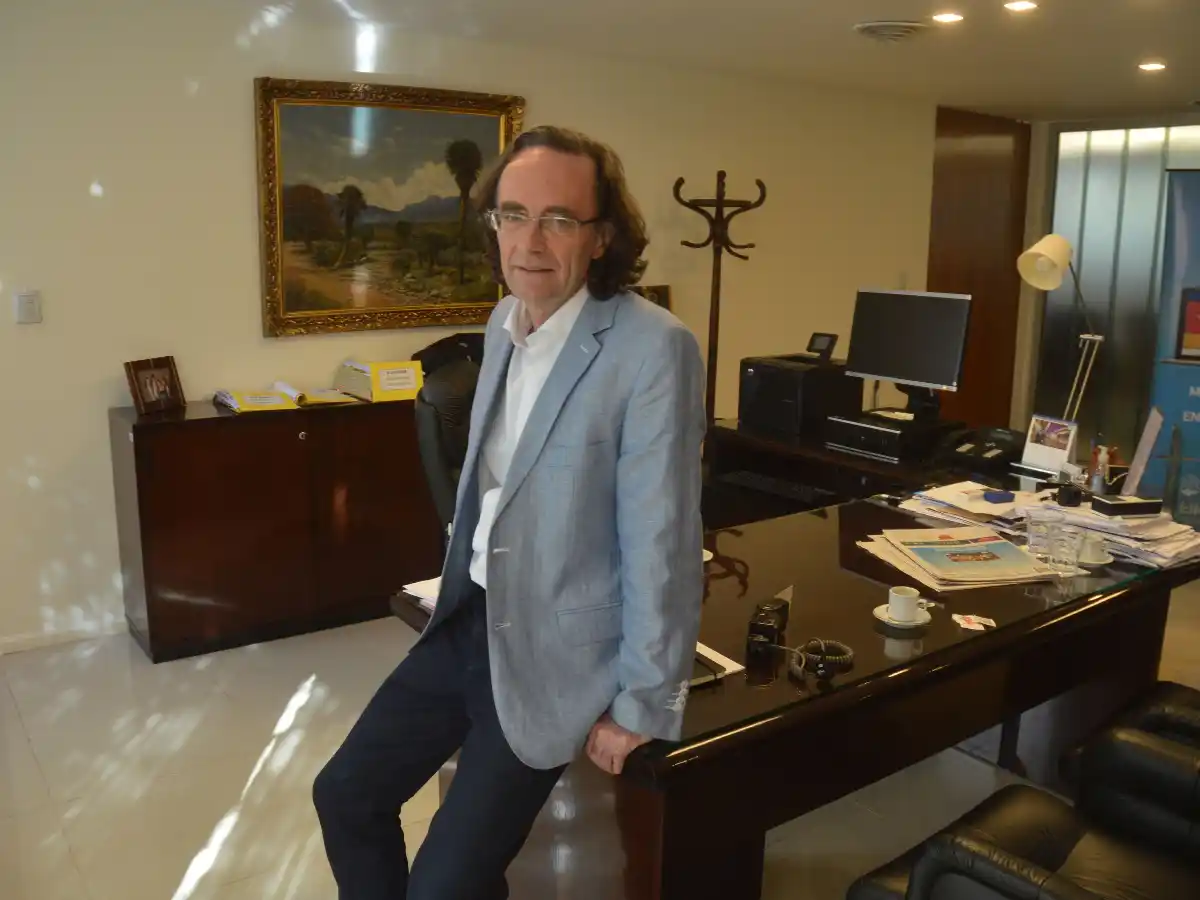 Para Giordano, los municipios "abusan de las tasas" que aplican sobre los servicios de luz y gas