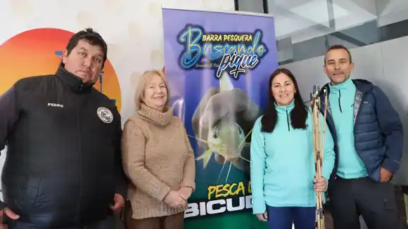 Concurso de pesca infantil en la Costanera de Concordia